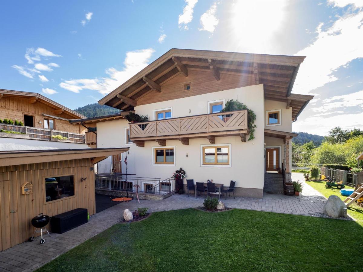 Appartement Heidegger Brixen im Thale Bagian luar foto